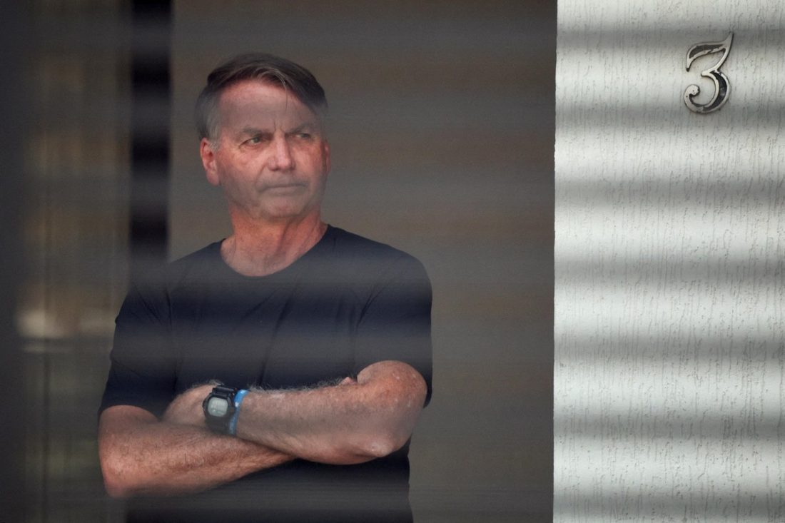 Defesa de Bolsonaro recua e desiste de pedido de suspensão de sentença ao STF
