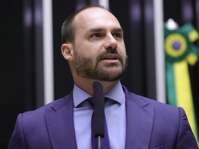 STF mantém condenação de Eduardo Bolsonaro por lobby nos EUA
