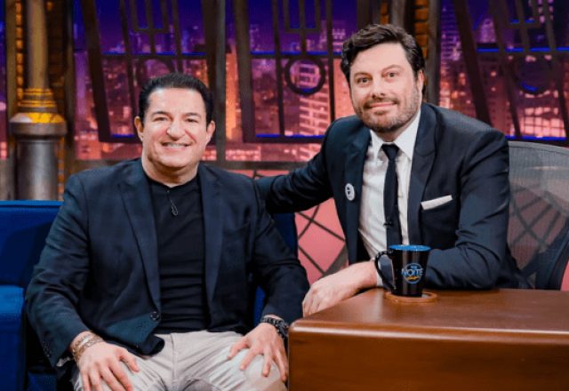 Renato Ambrósio estreia Sabadão de Todos e relembra trajetória no The Noite