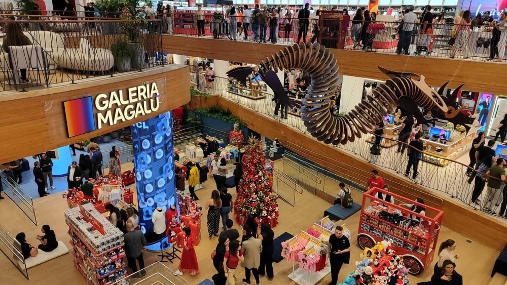 Magalu (MGLU3) dispara 61,46% em setembro e lidera alta do Ibovespa