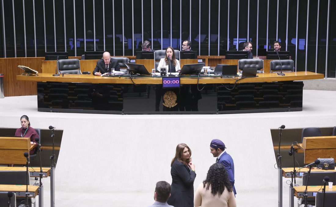 Quem são todos os candidatos a deputado federal pelo Distrito Federal (DF) nas eleições 2026