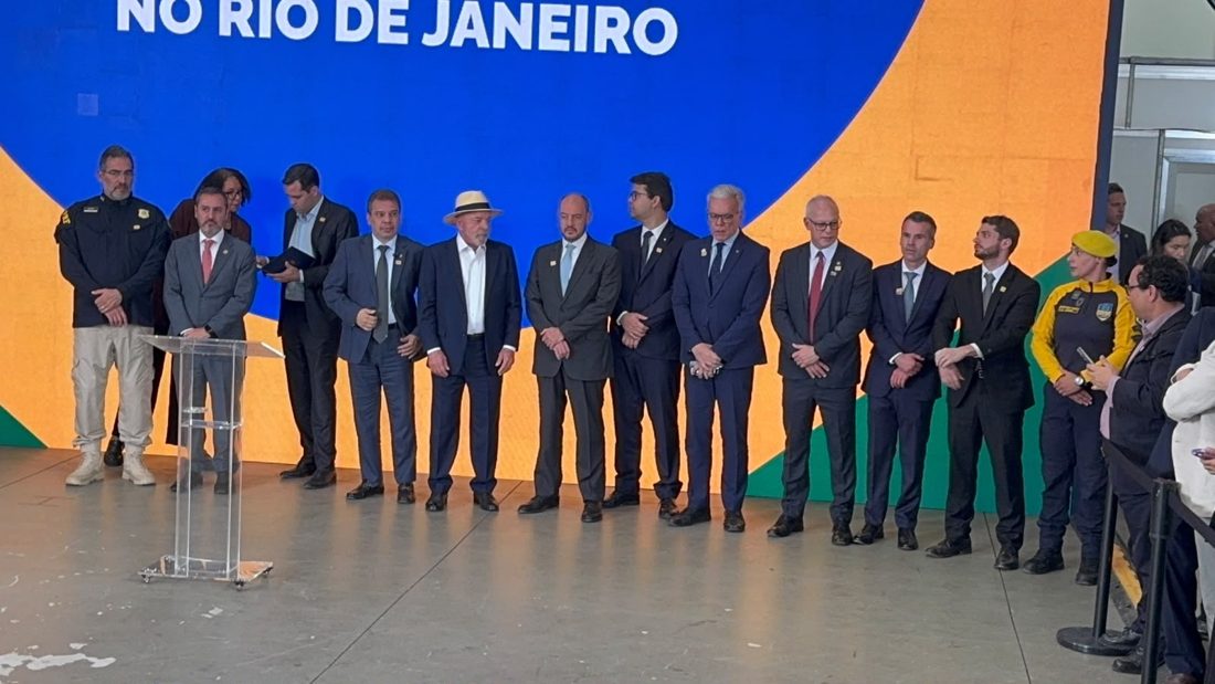 Governador em exercício do RJ afirma que estado saiu do vermelho e projeta caixa de R$ 5 bilhões