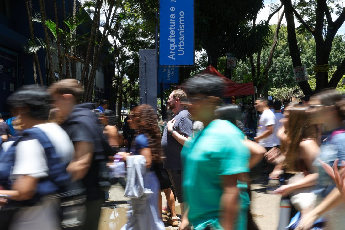 ENEM 2028 terá nova matriz de referência: mudanças na redação e nas questões são debatidas