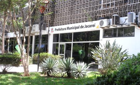 Prefeitura de Jacareí oferece anistia total de juros e multas e parcelamento em até 24 vezes para regularizar dívidas municipais
