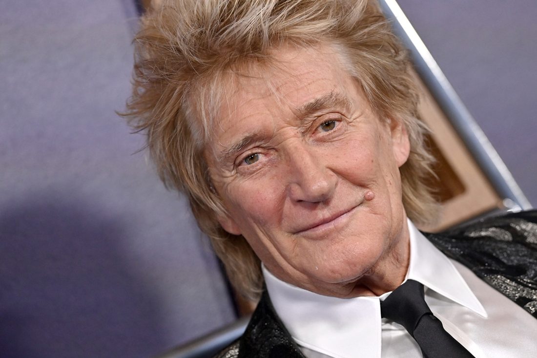 Rod Stewart anuncia última turnê mundial aos 81 anos após cirurgia cardíaca