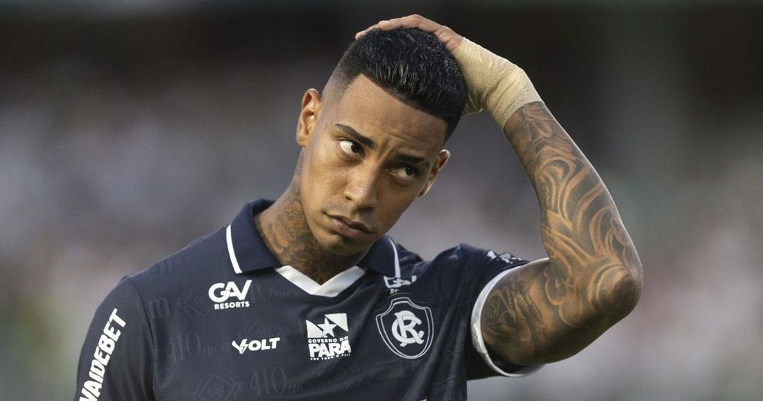 Ex-Coritiba Alef Manga é afastado pelo Remo, marcando seu terceiro afastamento consecutivo