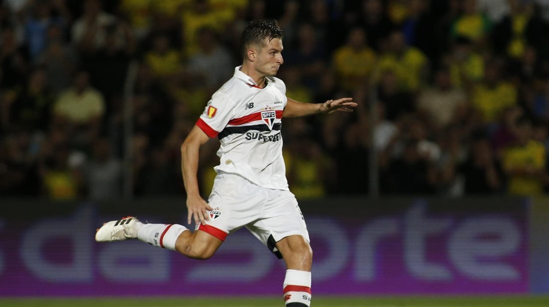 São Paulo tem novo ban de transferências da FIFA por dívida com agente de Giuliano Galoppo
