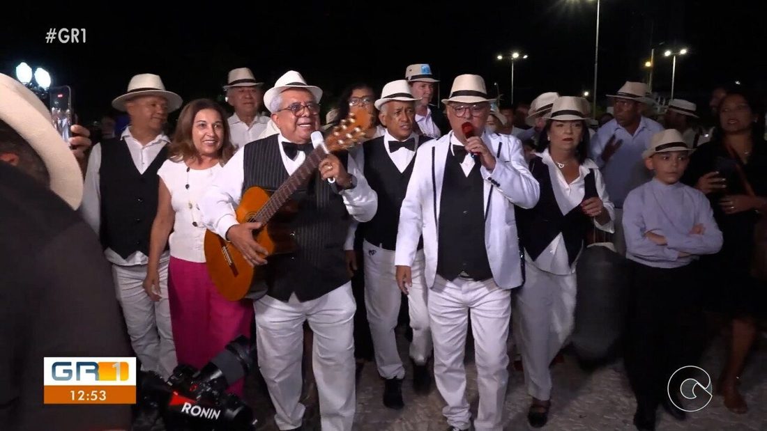 Serenata da Nossa Petrolina reúne boêmios e celebra os 131 anos da cidade