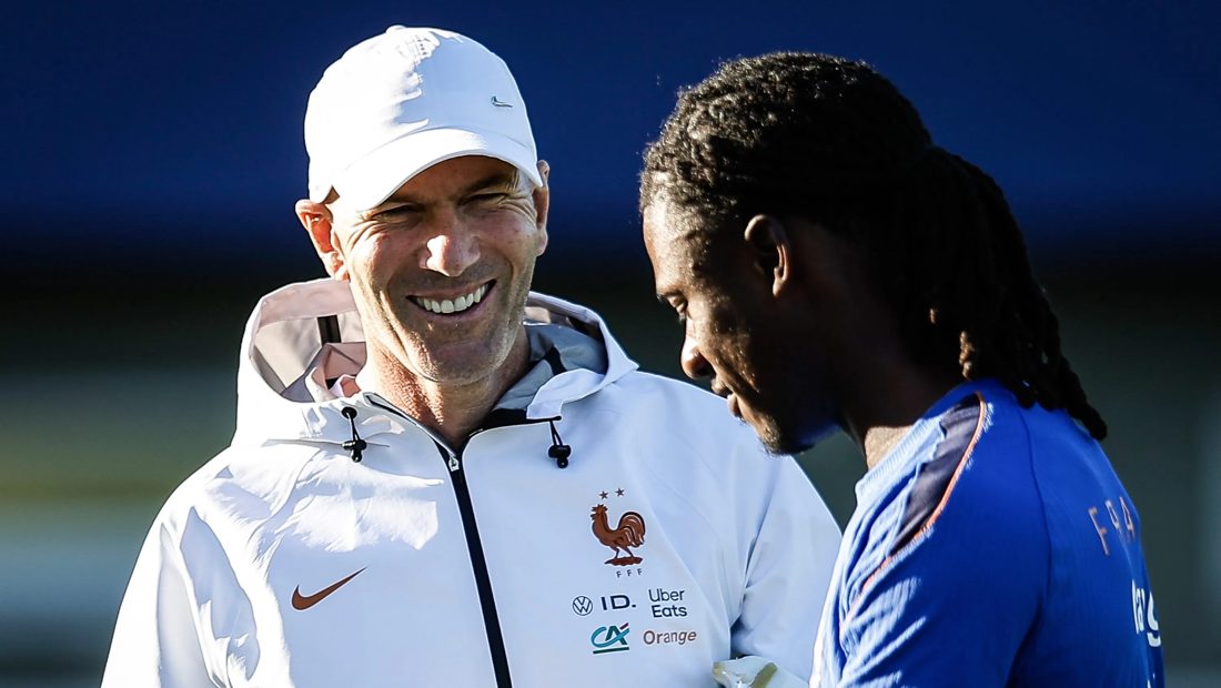 Zidane remodela a França: 4-3-3 à la Real Madrid e nova função para Mbappé