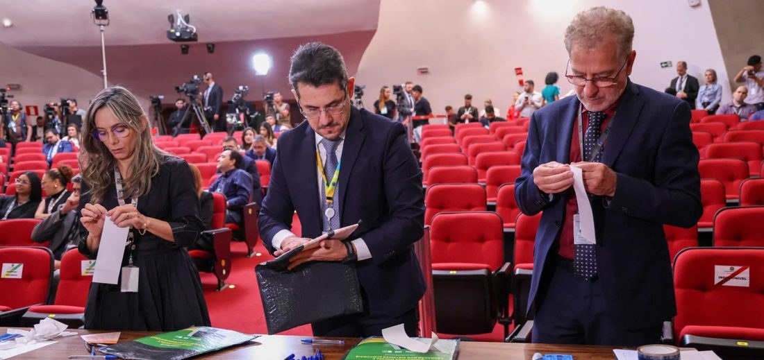 Entenda como funciona o software das urnas eletrônicas nas eleições de 2026