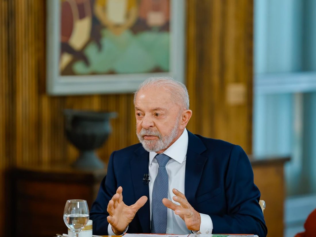 Lula assina medida que garante benefício do INSS a vítimas de violência doméstica por até 6 meses