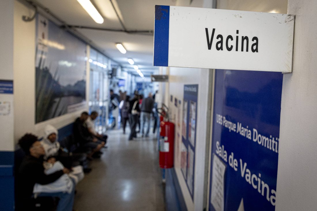 SUS amplia vacinação pneumocócica para idosos a partir de 85 anos