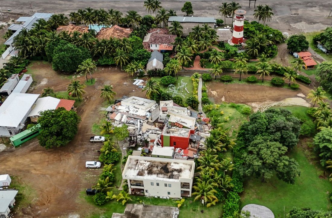 Comunidades isoladas ainda aguardam ajuda após terremoto que atingiu Panamá