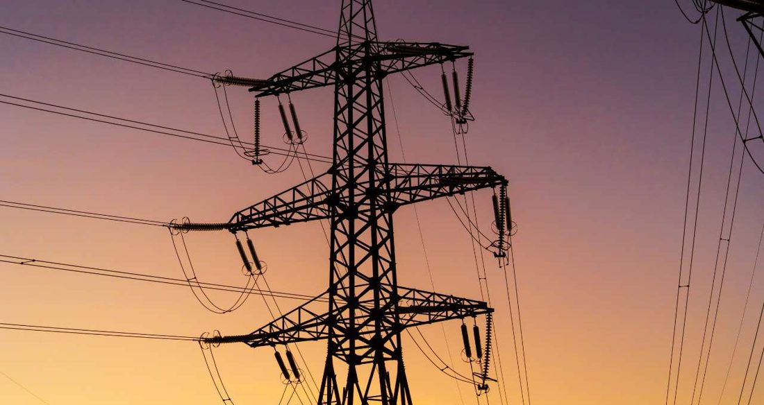 Elétricas podem lucrar com o novo regime tributário Redata, aponta Safra