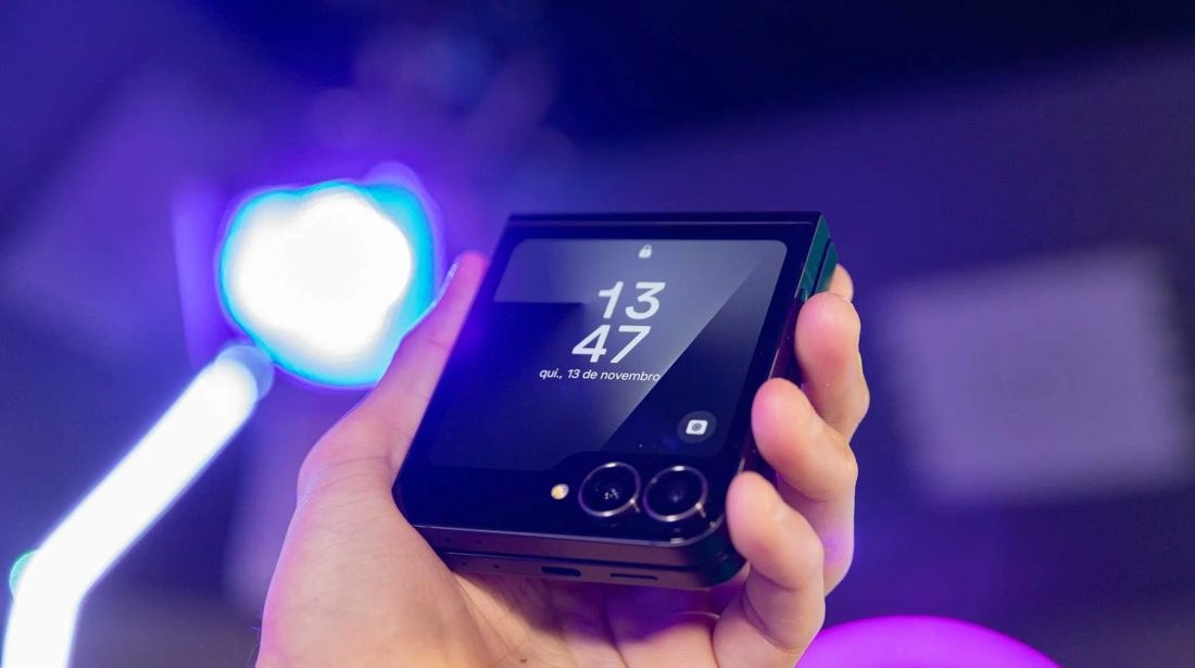 Galaxy Z Flip7 FE chega a R$ 2.699 em oferta relâmpago no Magalu