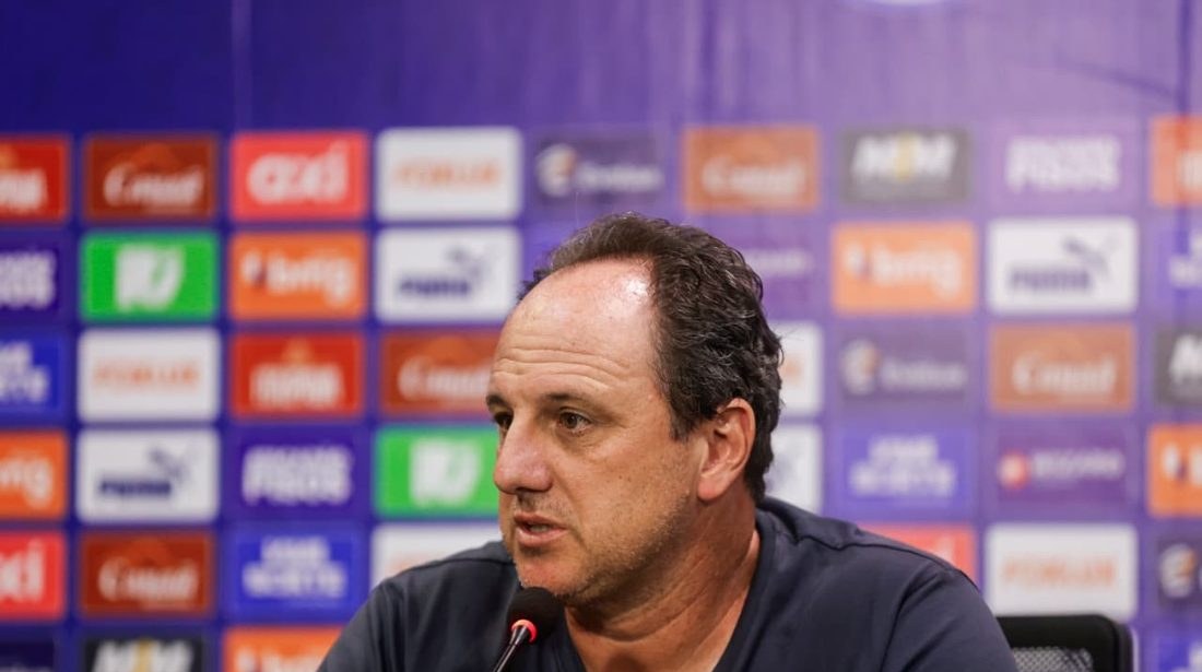 Rogério Ceni critica arbitragem de Anderson Daronco após derrota do Bahia diante do Athletico-PR