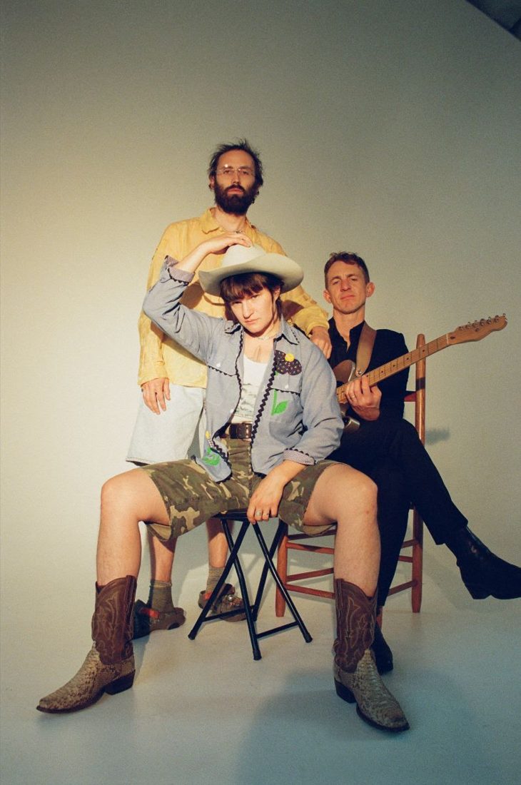 Big Thief lança arquivo de shows ao vivo gratuito com 10 apresentações