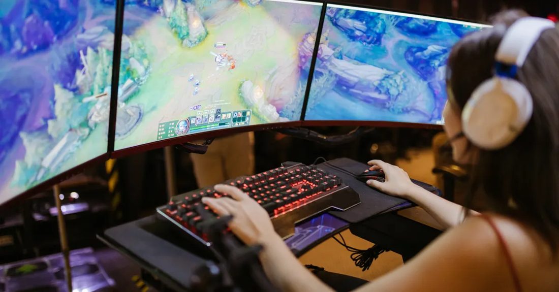 Riot aposta em MMO de LoL e reforça equipe com ex-WoW