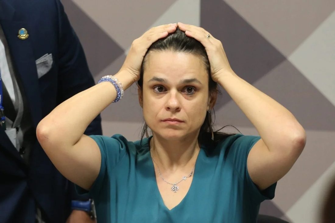 Autora do impeachment de Dilma lamenta derrota nas eleições para a Câmara dos Deputados